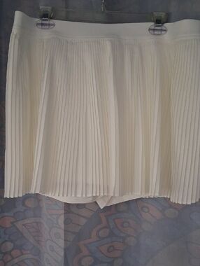 NWT Old Navy Cream Pleated Circle Skort Tennis Pickleball Quick Dry Size XL